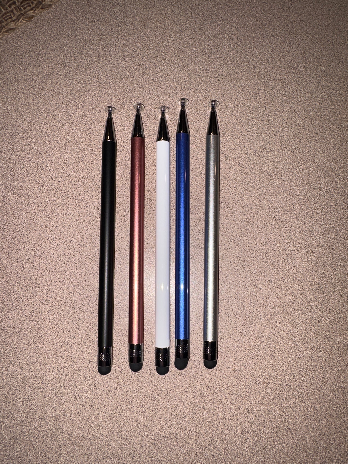 Wow, Penn stylus with extra replacement pieces