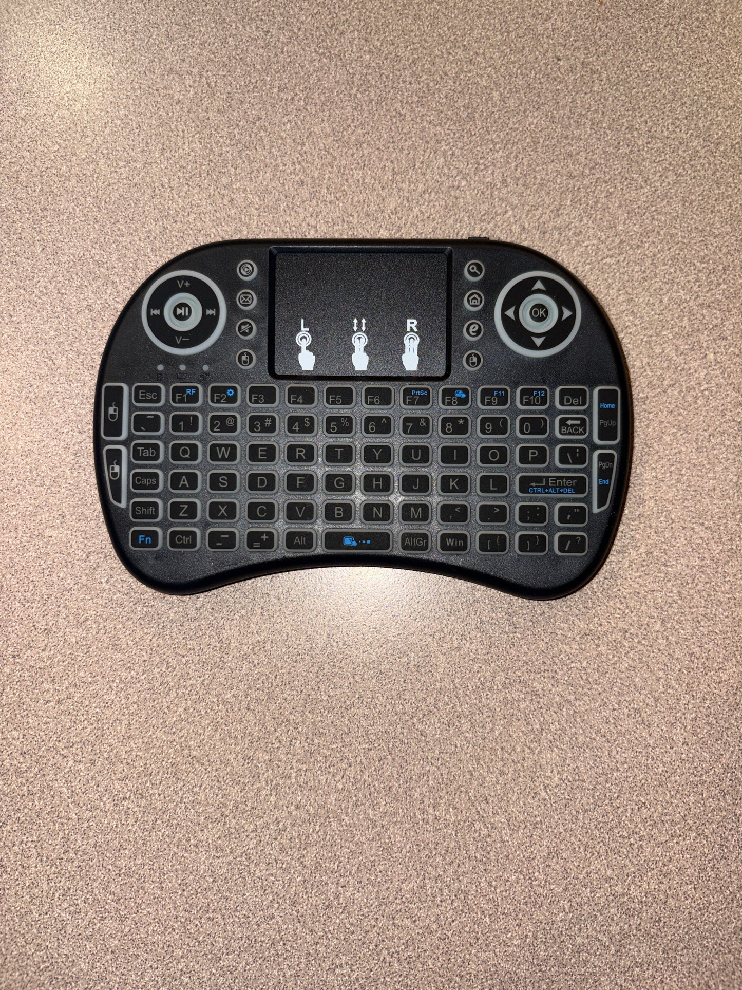 Wireless mini keyboard mouse with touchpad
