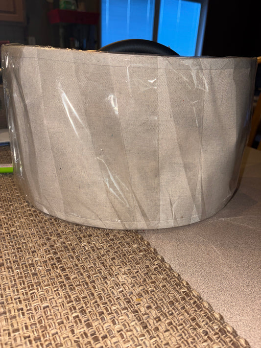 Mountable wall light