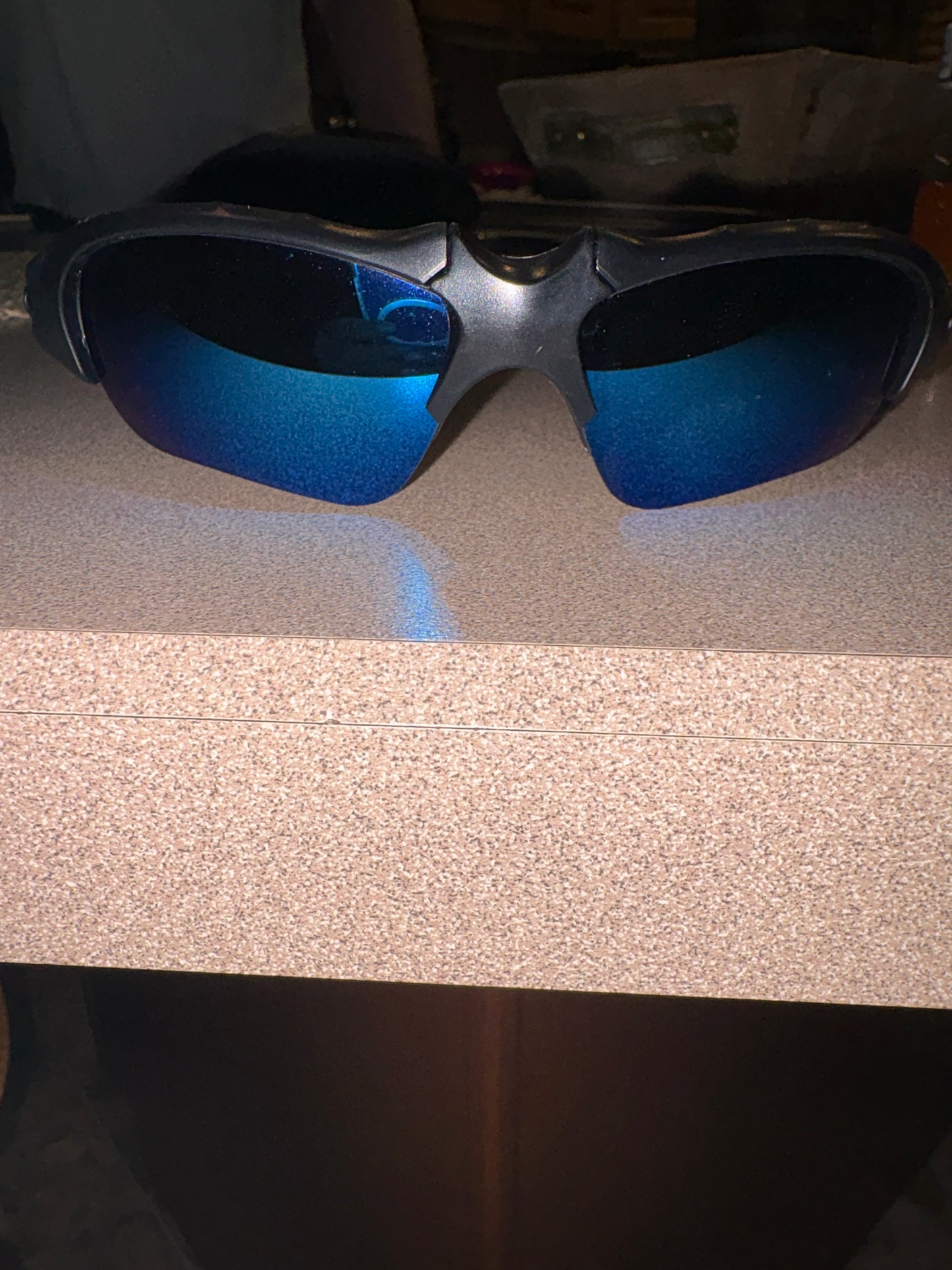 Wireless Bluetooth sunglasses