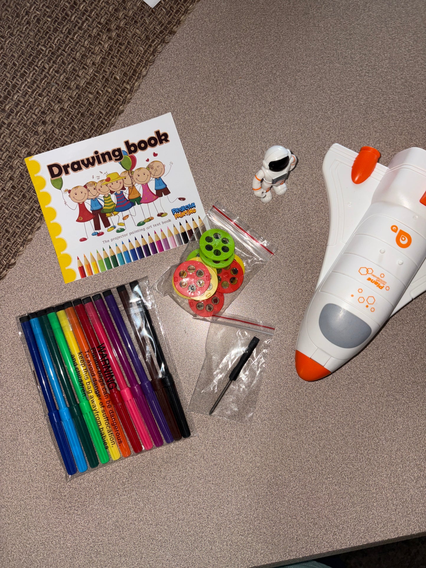 Space aircraft projection