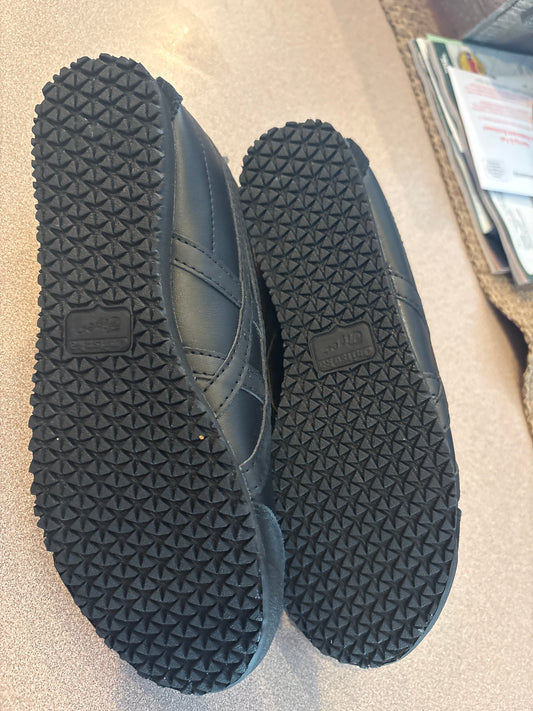 ONITSUKA tiger tennis shoes