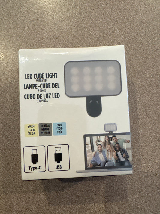 Led cube light with clip