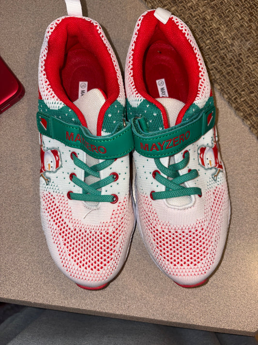 Christmas tennis shoes