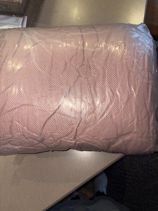 Long pillow cushion for your bed ￼