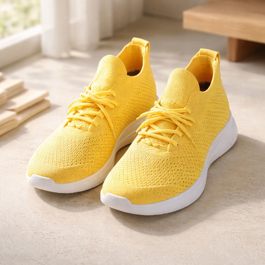 Ladies, tennis shoes