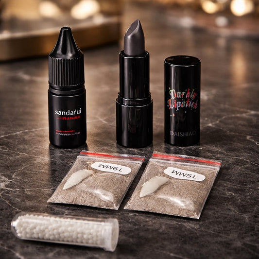 Darkly lipstick and TANDARUI screaming fake blood with fangs